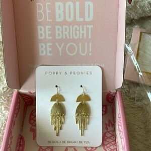 Poppy and peonies jewelry
$10 each or $50 for all